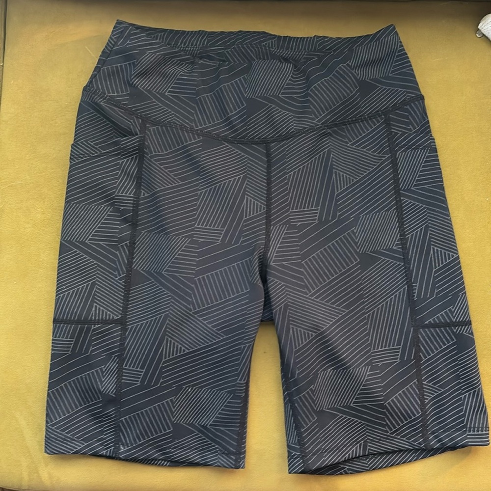 Oiselle running jogger shorts 7 inch inseam